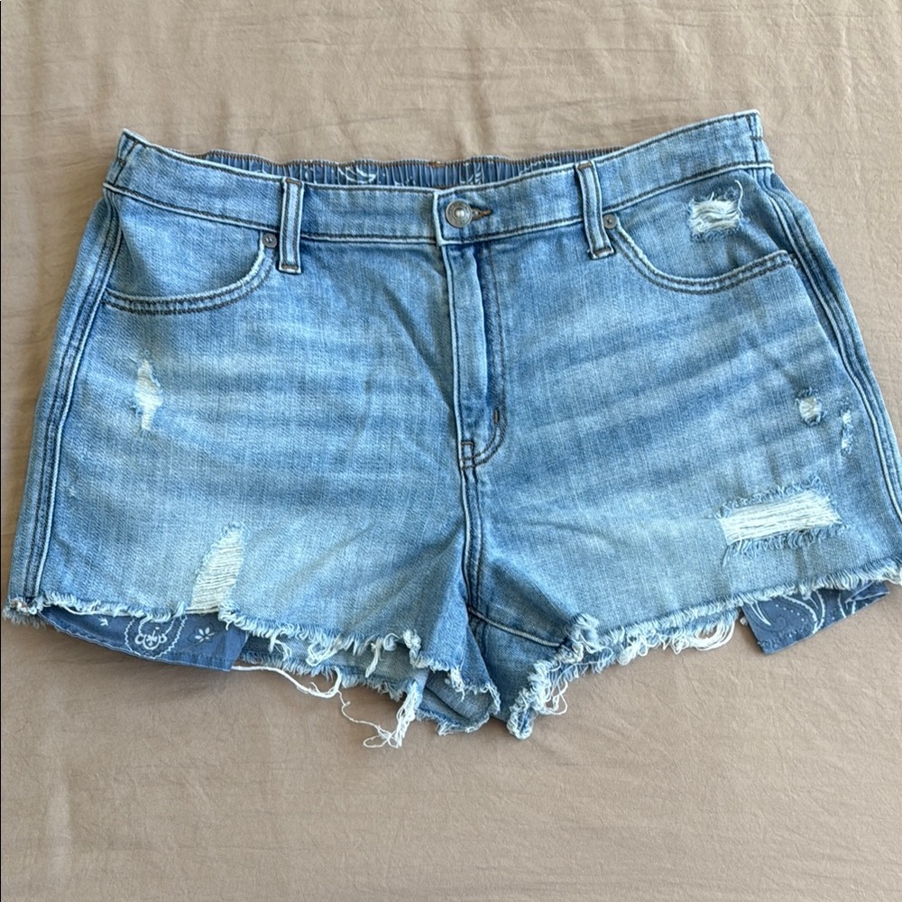 Casual Blue Distressed Jean Shorts